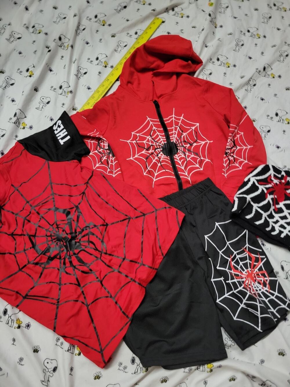 Nwot New Spiderman 4 Piece Set Youth Size 140
